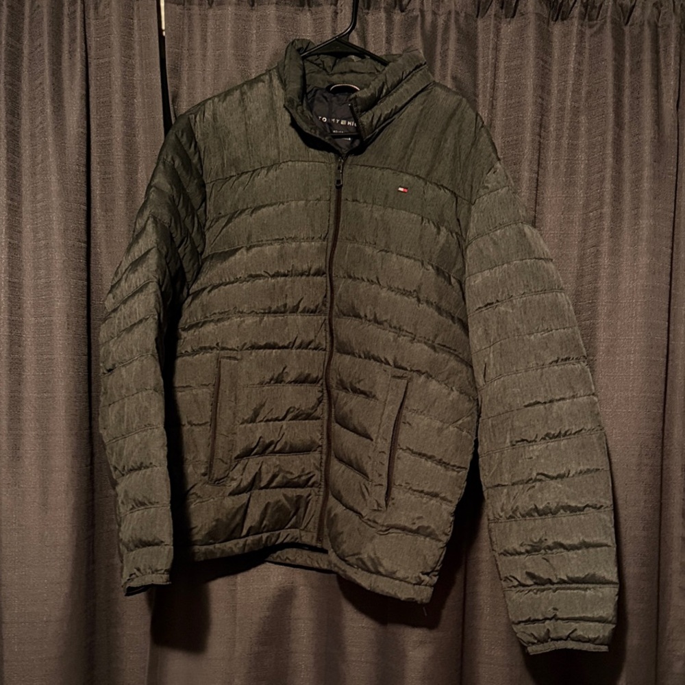 Tommy Hilfiger Men's Olive Green Quilted Puffer Jacket
